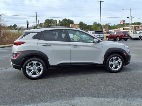 Used 2023 Hyundai Kona SEL image 20