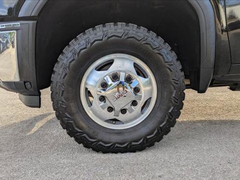 Used 2024 GMC Sierra 3500 SLE AWD/4WD image 28