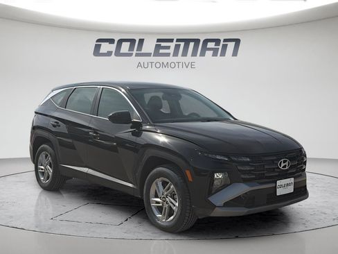 Used 2025 Hyundai Tucson SE image 7