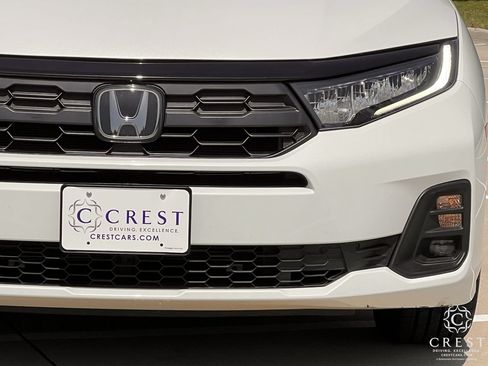 Used 2025 Honda Odyssey Sport-L image 10