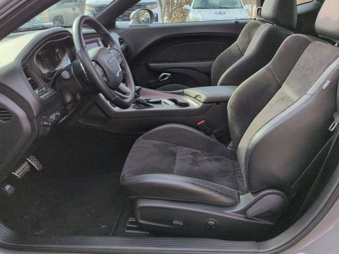 Used 2023 Dodge Challenger R/T w/ Plus Package image 22