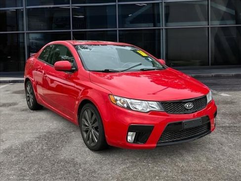 Used 2011 Kia Forte Koup SX FWD image 1