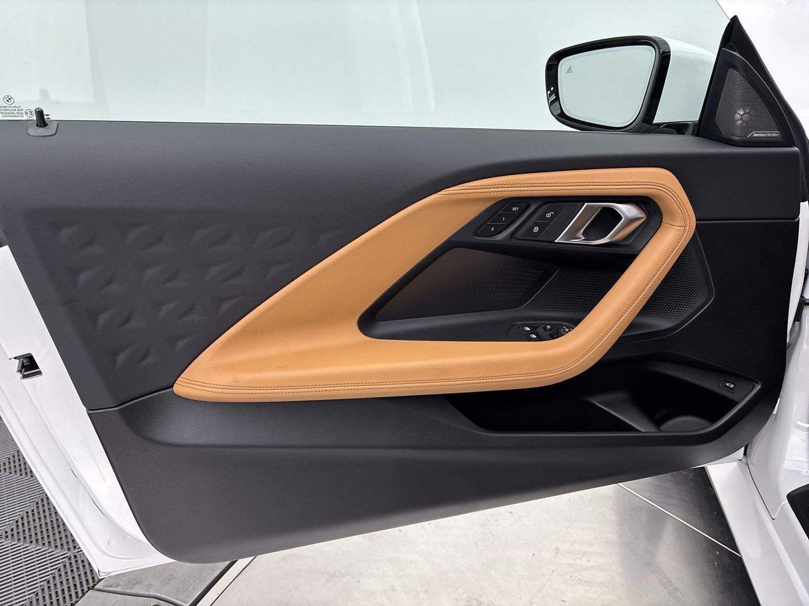 New 2026 BMW 230i Coupe w/ Convenience Package RWD image 26