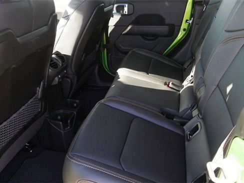 New 2026 Jeep Gladiator Sport image 12