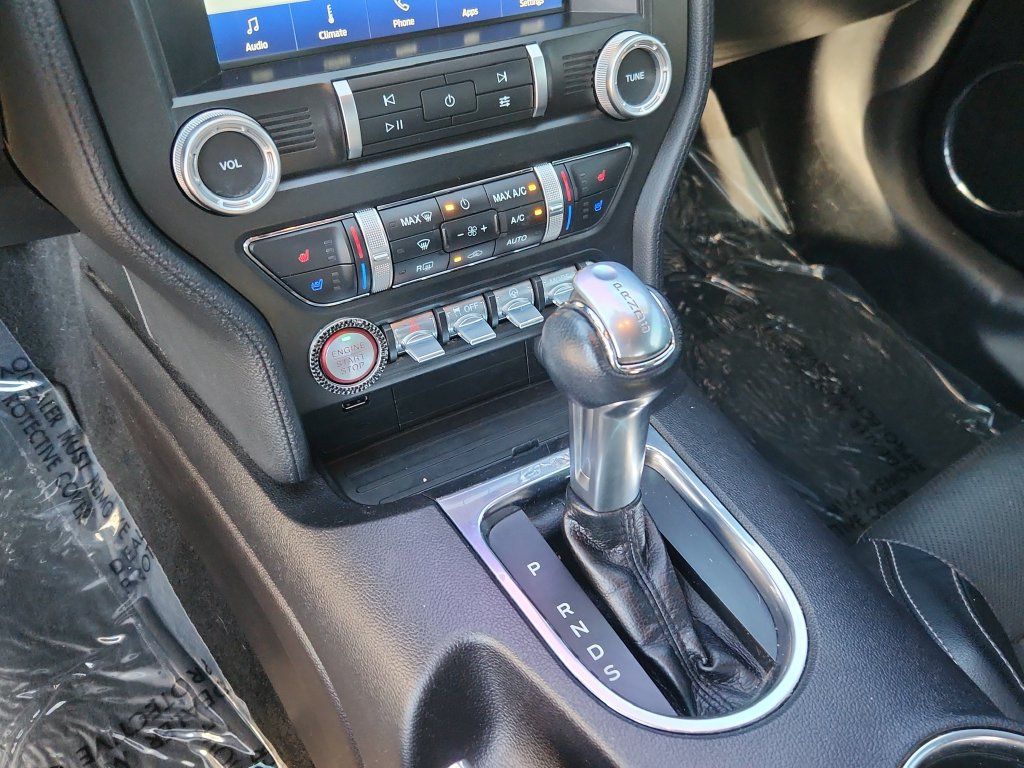 Used 2020 Ford Mustang Premium RWD image 20