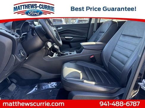 Certified 2019 Ford Escape Titanium image 9