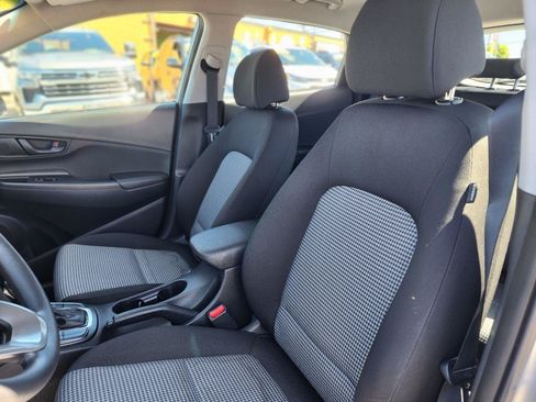 Used 2019 Hyundai Kona SE AWD/4WD image 23