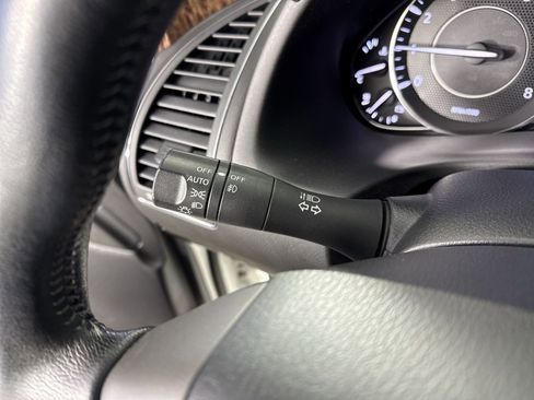 Certified 2019 Nissan Armada Platinum w/ Captain's Chairs Package image 18