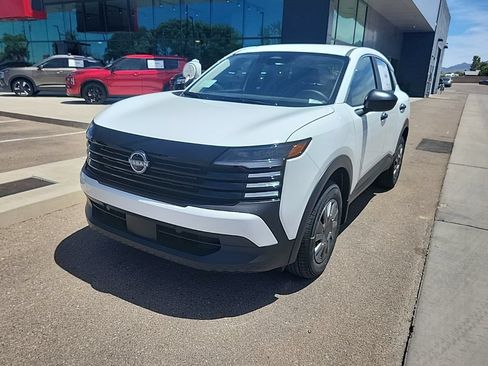 New 2026 Nissan Kicks S FWD image 3