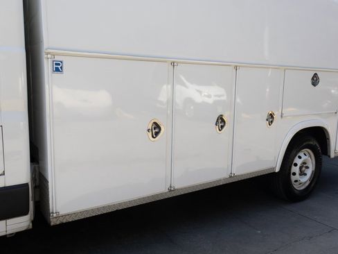 Used 2014 RAM ProMaster 3500 w/ Premium Appearance Group image 11