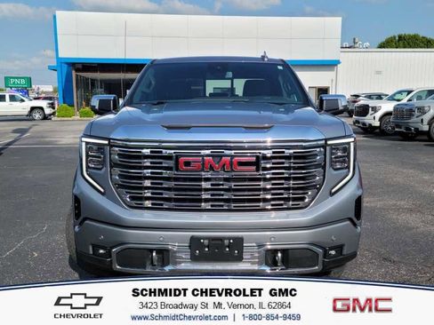 Used 2024 GMC Sierra 1500 Denali image 9