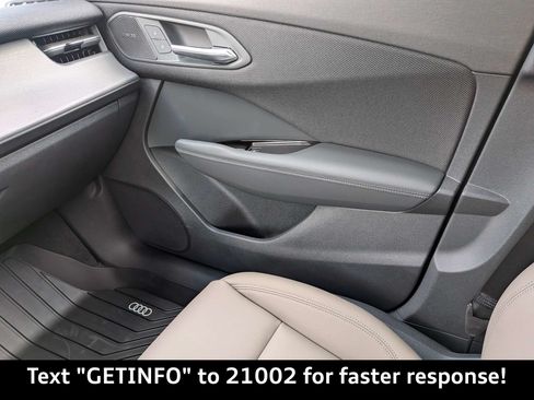 New 2026 Audi Q3 quattro 2.0T AWD/4WD image 20