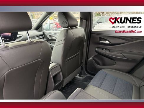 New 2026 Buick Envista Preferred w/ Convenience I Package FWD image 34