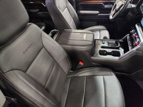Used 2024 GMC Sierra 2500 Denali w/ Denali Reserve Package AWD/4WD image 34