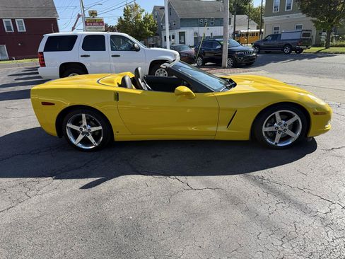 Used 2008 Chevrolet Corvette Convertible RWD image 4