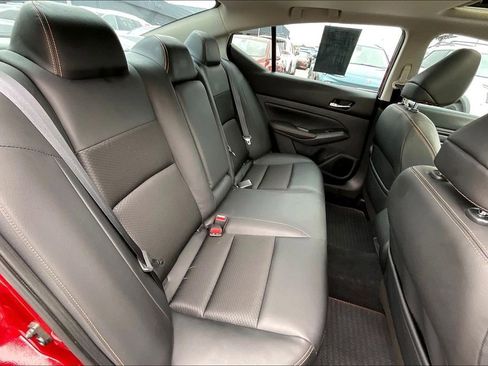 Used 2021 Nissan Altima 2.5 SR w/ SR Premium Package FWD image 38