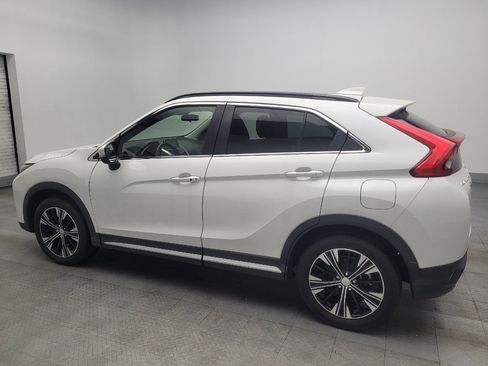 Used 2020 Mitsubishi Eclipse Cross SE image 3