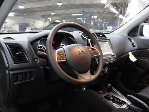 New 2026 Mitsubishi Outlander Sport ES image 5