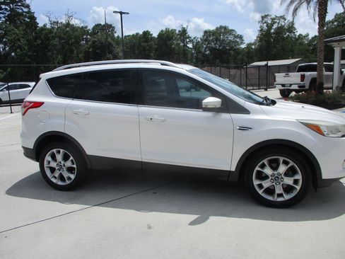 Used 2014 Ford Escape Titanium FWD image 10