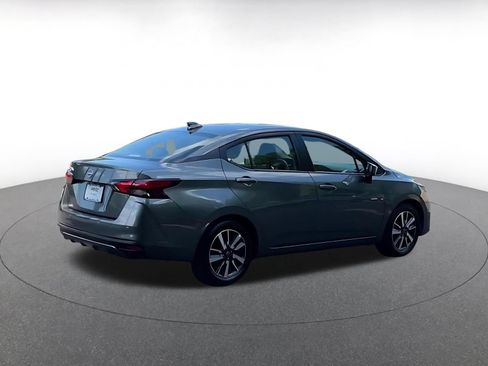 Used 2025 Nissan Versa SV FWD image 12