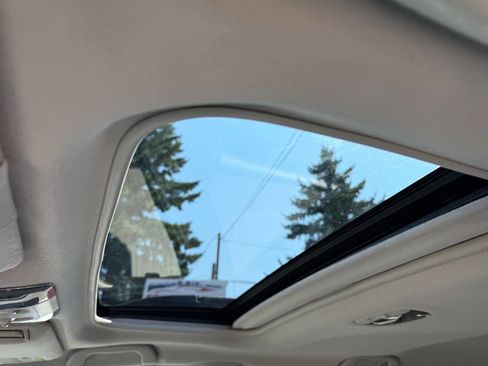 Used 2010 Subaru Outback 3.6R Premium image 14