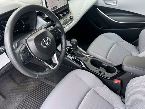 Certified 2025 Toyota Corolla FX w/ Convenience Package FWD image 12