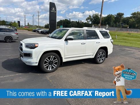 Used 2023 Toyota 4Runner Limited AWD/4WD image 2