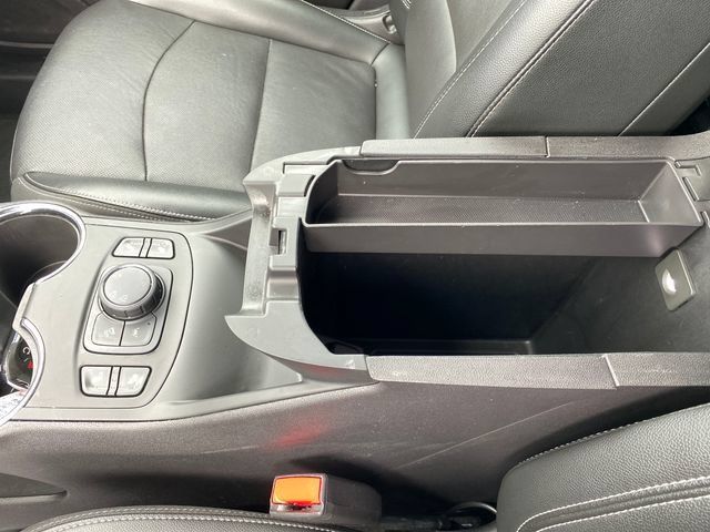 Certified 2024 GMC Terrain SLT AWD/4WD image 14