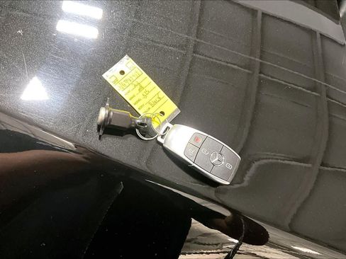 Certified 2022 Mercedes-Benz GLS 450 4MATIC image 15