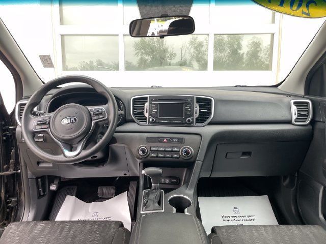 Used 2017 Kia Sportage LX AWD/4WD image 22