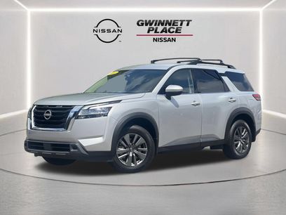 Used 2022 Nissan Pathfinder SV