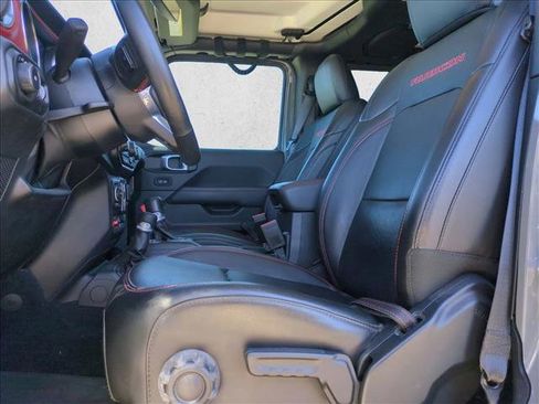 Used 2022 Jeep Wrangler Unlimited Rubicon w/ Cold Weather Group image 15