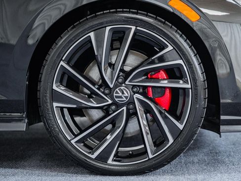 Used 2024 Volkswagen GTI Autobahn image 13