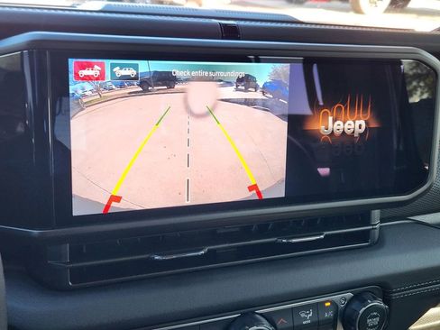 New 2026 Jeep Wrangler Unlimited Rubicon image 12