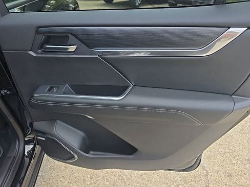 New 2026 GMC Acadia Elevation w/ Elevation Premium Package FWD image 11