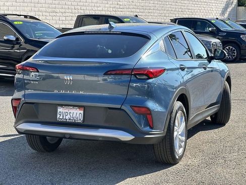 Used 2025 Buick Envista Preferred image 4