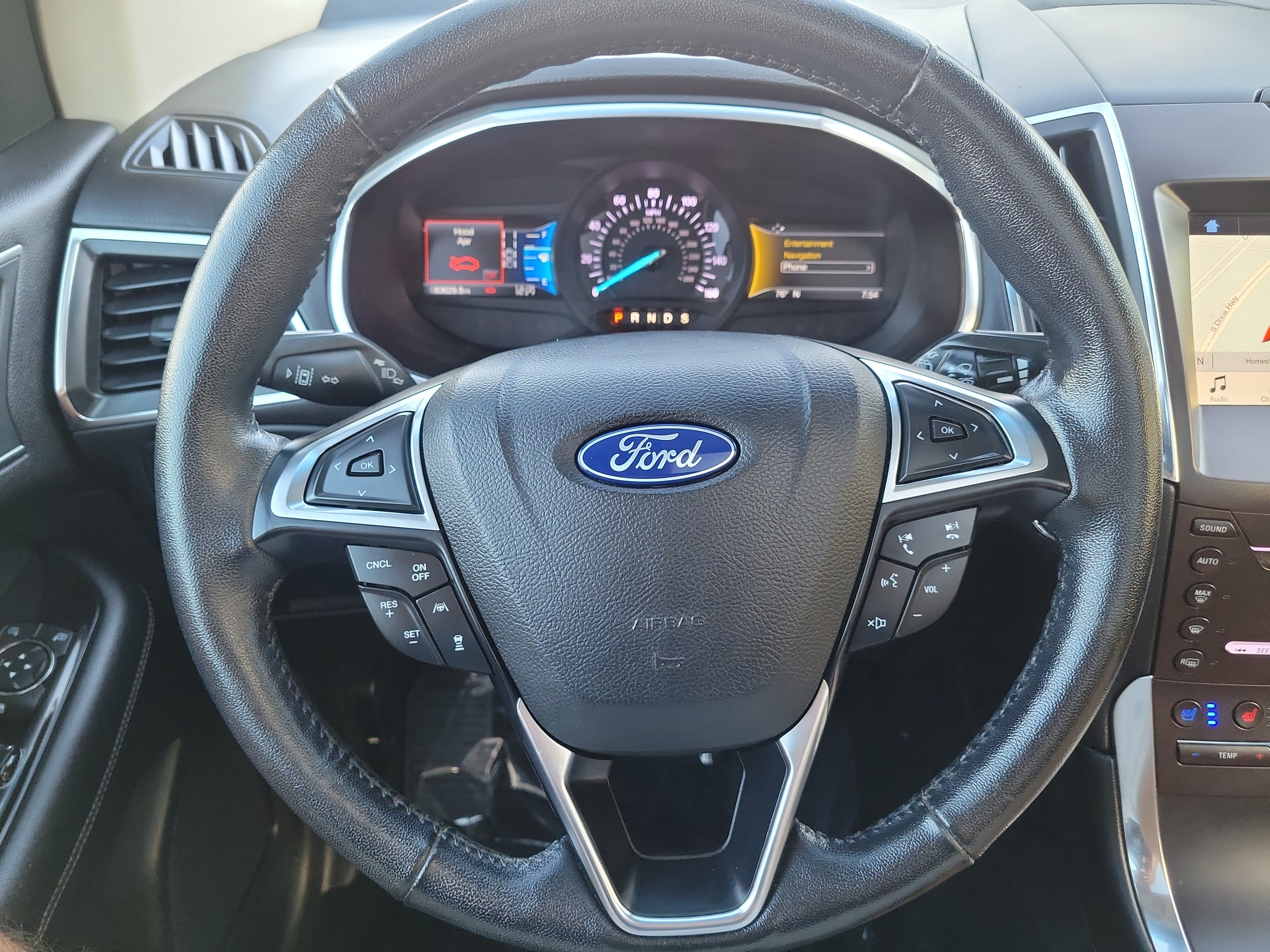 Used 2019 Ford Edge Titanium w/ Equipment Group 301A FWD image 23