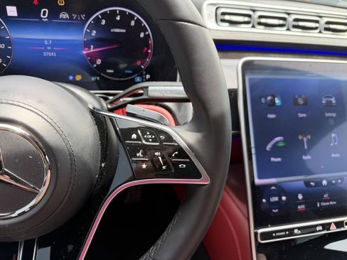 Certified 2023 Mercedes-Benz S 500 4MATIC image 11
