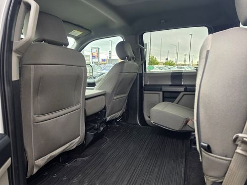 Used 2019 Ford F150 XLT AWD/4WD image 12