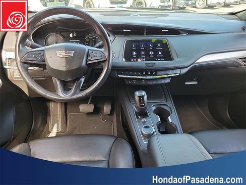 Used 2019 Cadillac XT4 Premium Luxury image 10