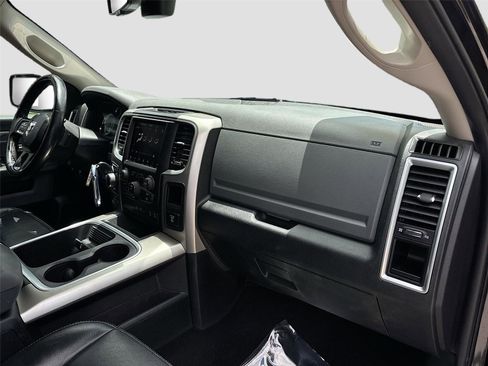 Used 2018 RAM 1500 Big Horn AWD/4WD image 28