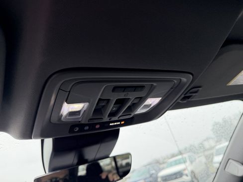 Used 2025 GMC Sierra 1500 Denali w/ Technology Package image 30