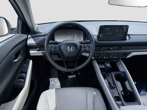 Certified 2026 Honda Accord LX image 17