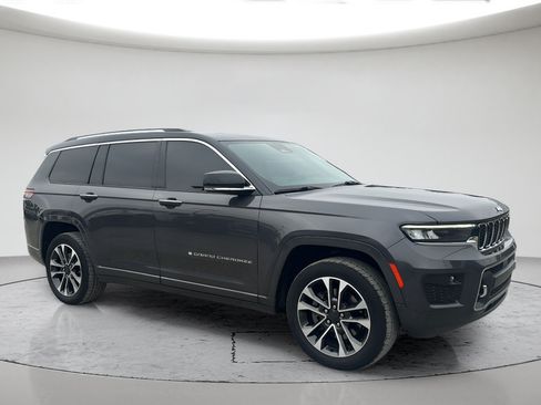 Used 2021 Jeep Grand Cherokee L Overland AWD/4WD image 2