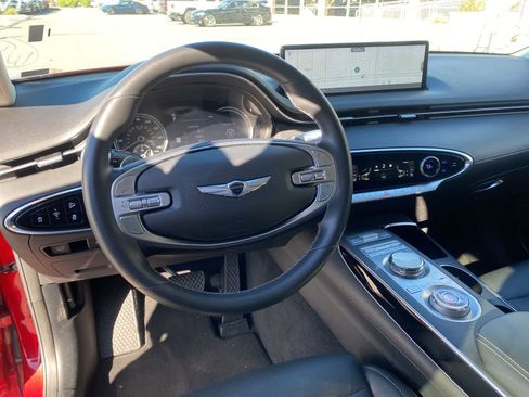 Used 2025 Genesis GV70 2.5T image 10