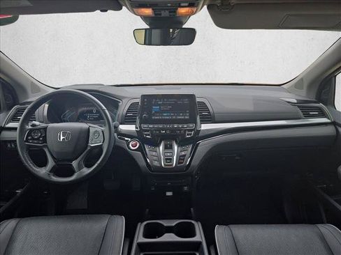 Used 2024 Honda Odyssey Elite image 16
