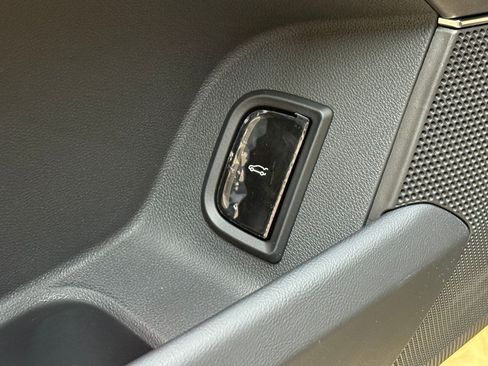 New 2026 Cadillac Lyriq Sport AWD/4WD image 23