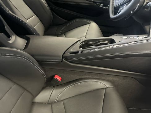 Used 2025 Chevrolet Corvette 1LT w/ Z51 Performance Package image 5