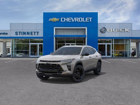 New 2026 Chevrolet Trax ACTIV w/ Sunroof Package FWD image 25