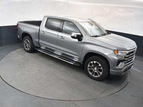 Used 2023 Chevrolet Silverado 1500 High Country AWD/4WD image 33